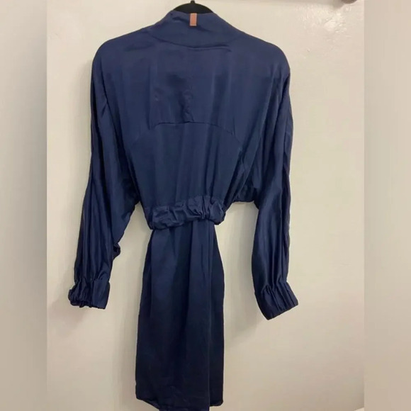 Lunya Washable Silk Robe Deep Blue Size Medium - Picture 4 of 6